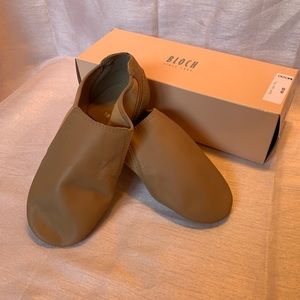 (PVT LIST) BLOCH Ladies Pulse Jazz Shoes TAN